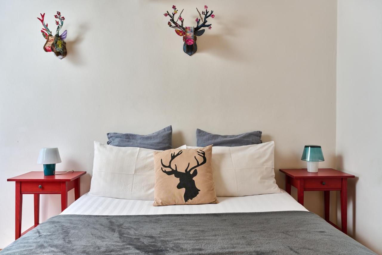 Bed and Breakfast Al Cavour 34 Trient Exterior foto